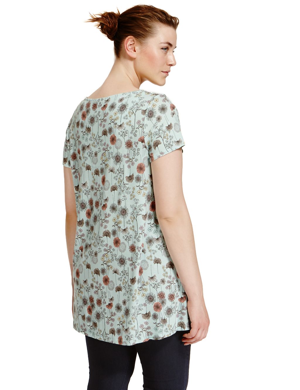 PLUS Short Sleeve Ditsy Floral Tunic 4 of 4