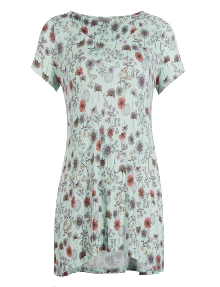 PLUS Short Sleeve Ditsy Floral Tunic 3 of 4