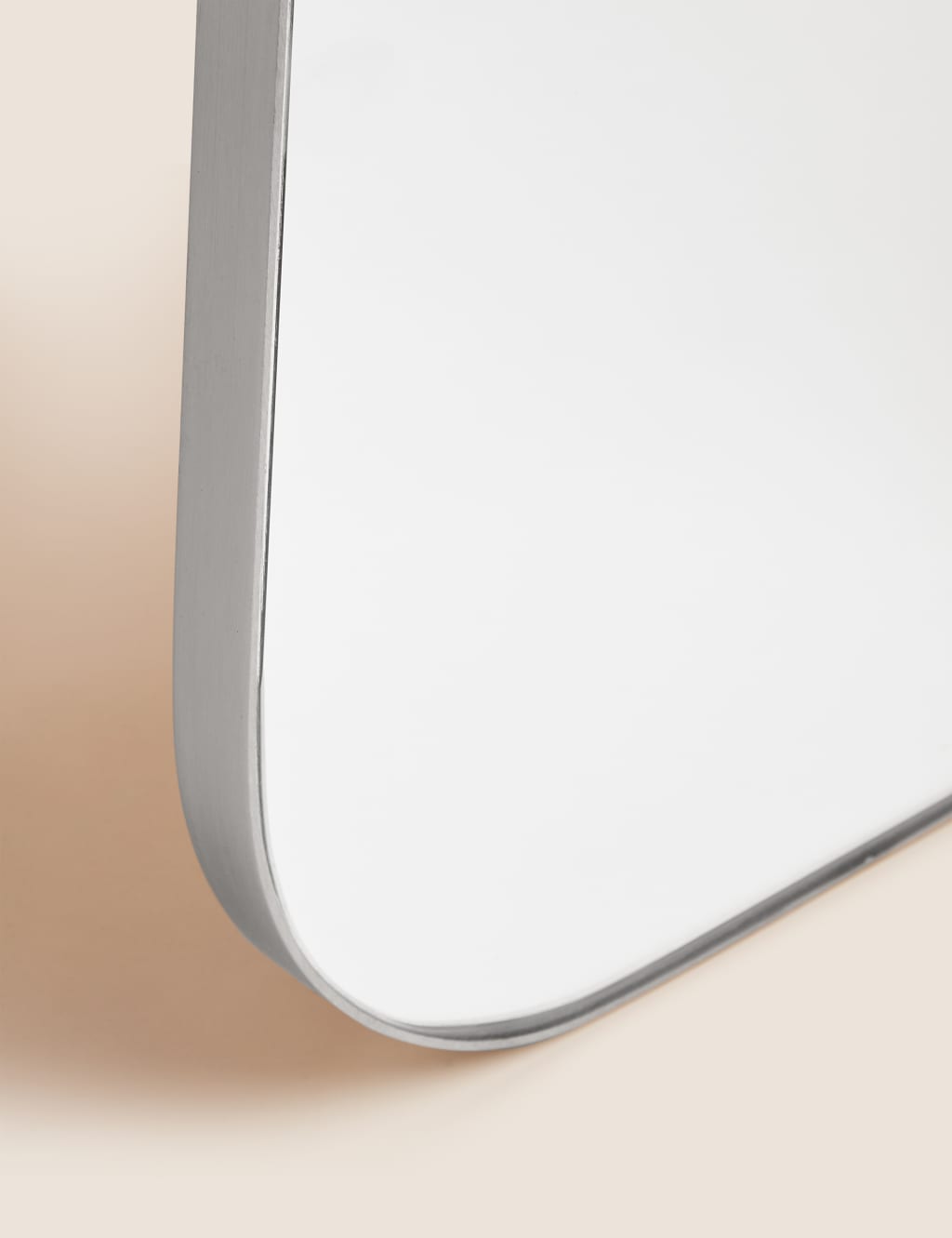 Milan Oblong Mirror image 3