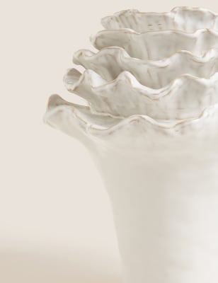 

Medium Floral Vase - Cream, Cream