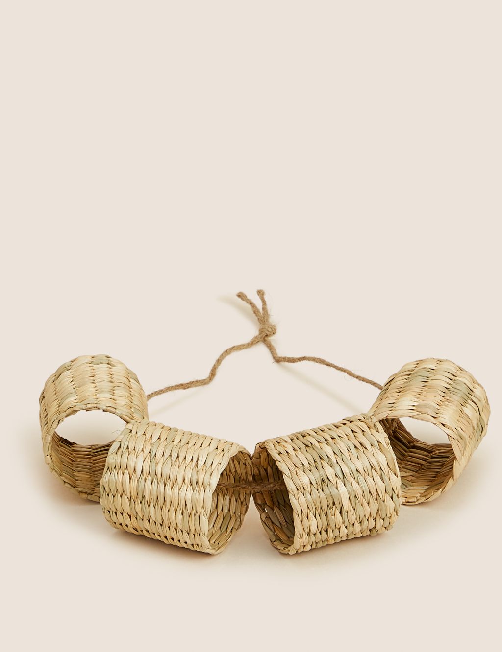 Set of 4 Seagrass Napkin Rings image 1