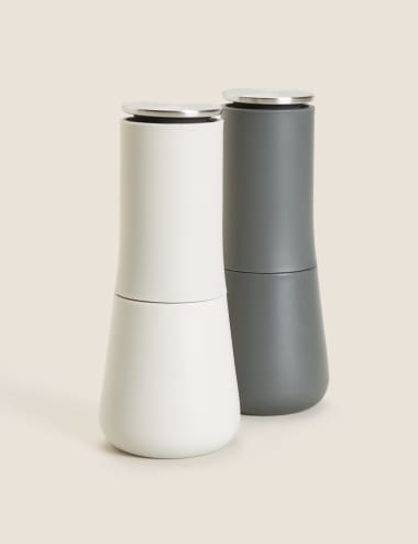 Kitchen utensils & gadgets