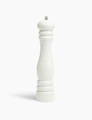 cream salt and pepper mills