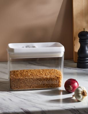 1.8L Rectangular Flip-Tight Food Storage - GR