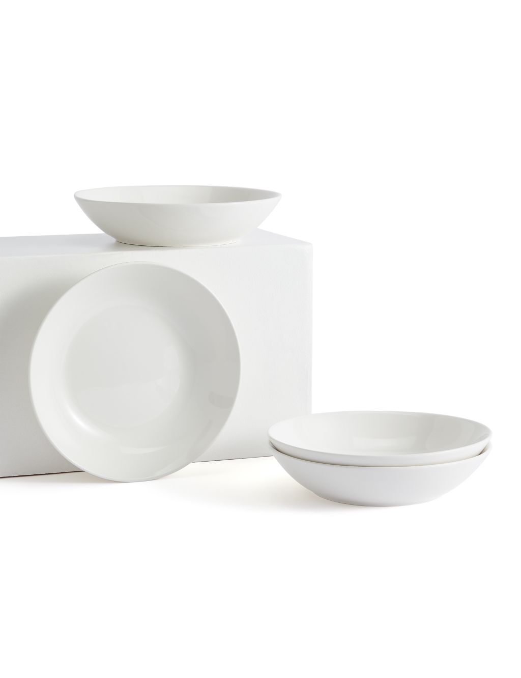 Set of 4 Porcelain Pasta Bowls image 1
