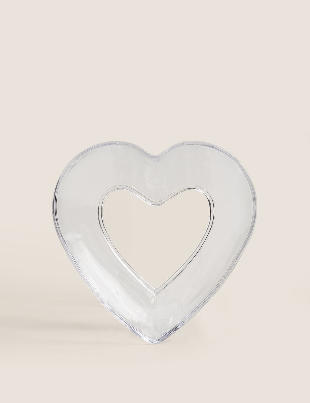 Medium Glass Heart Serving Bowl image 3