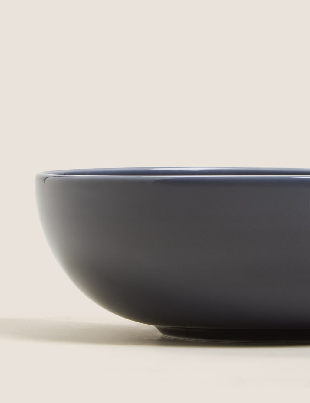 Set of 4 Marlowe Cereal Bowls image 3