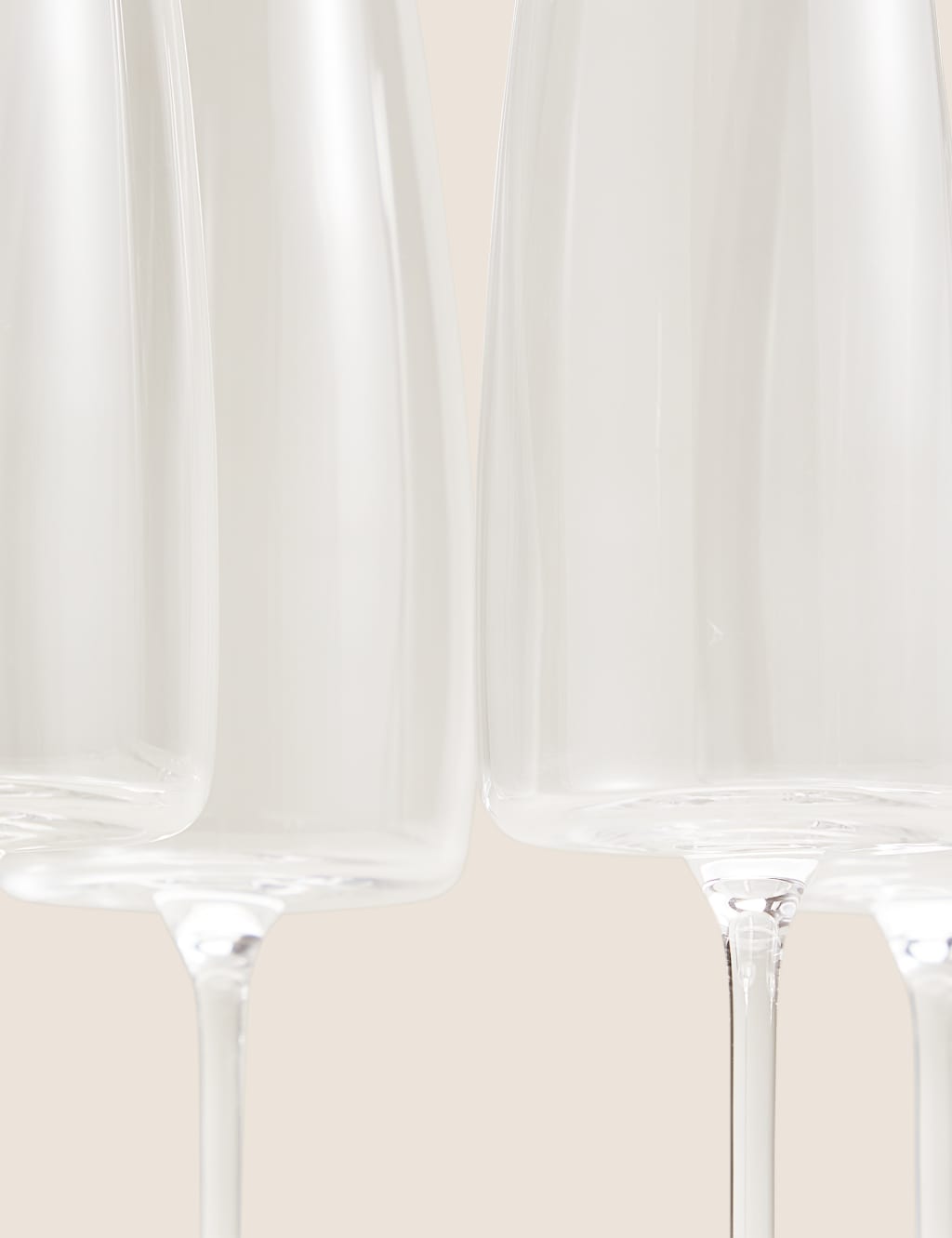 Set of 4 Contemporary Champagne Flutes image 3