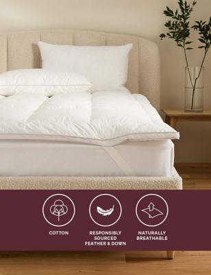 M&S Deluxe Hungarian Goose Feather & Down Mattress Enhancer - 6FT - White, White