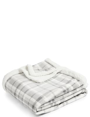 Throws | Velvet, Fleece & Wool Throws | M&S