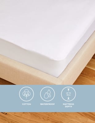 

Sleep Solutions Wasserfester, extra tief geschnittener Matratzenschoner aus Frottee - White, White
