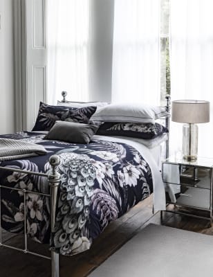 

M&S Collection Ropa de cama 100 % algodón con estampado de pavo real de satén - Navy Mix, Navy Mix