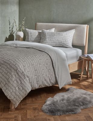 

Brushed Cotton Geometric Bedding Set - Grey Mix, Grey Mix