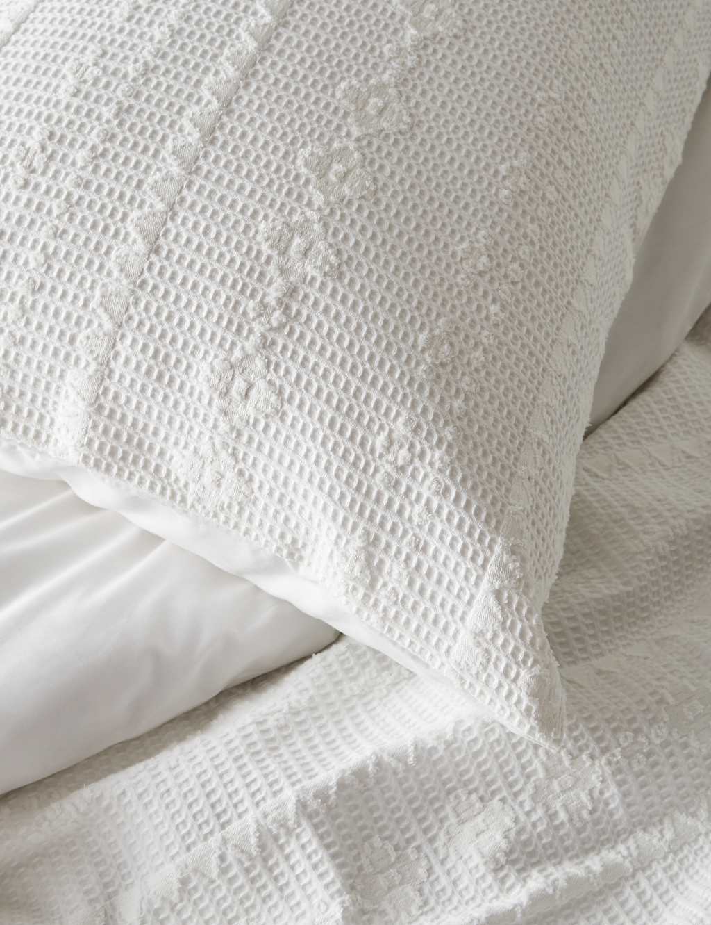 Casablanca Collection Mahkama Bedding Set image 4