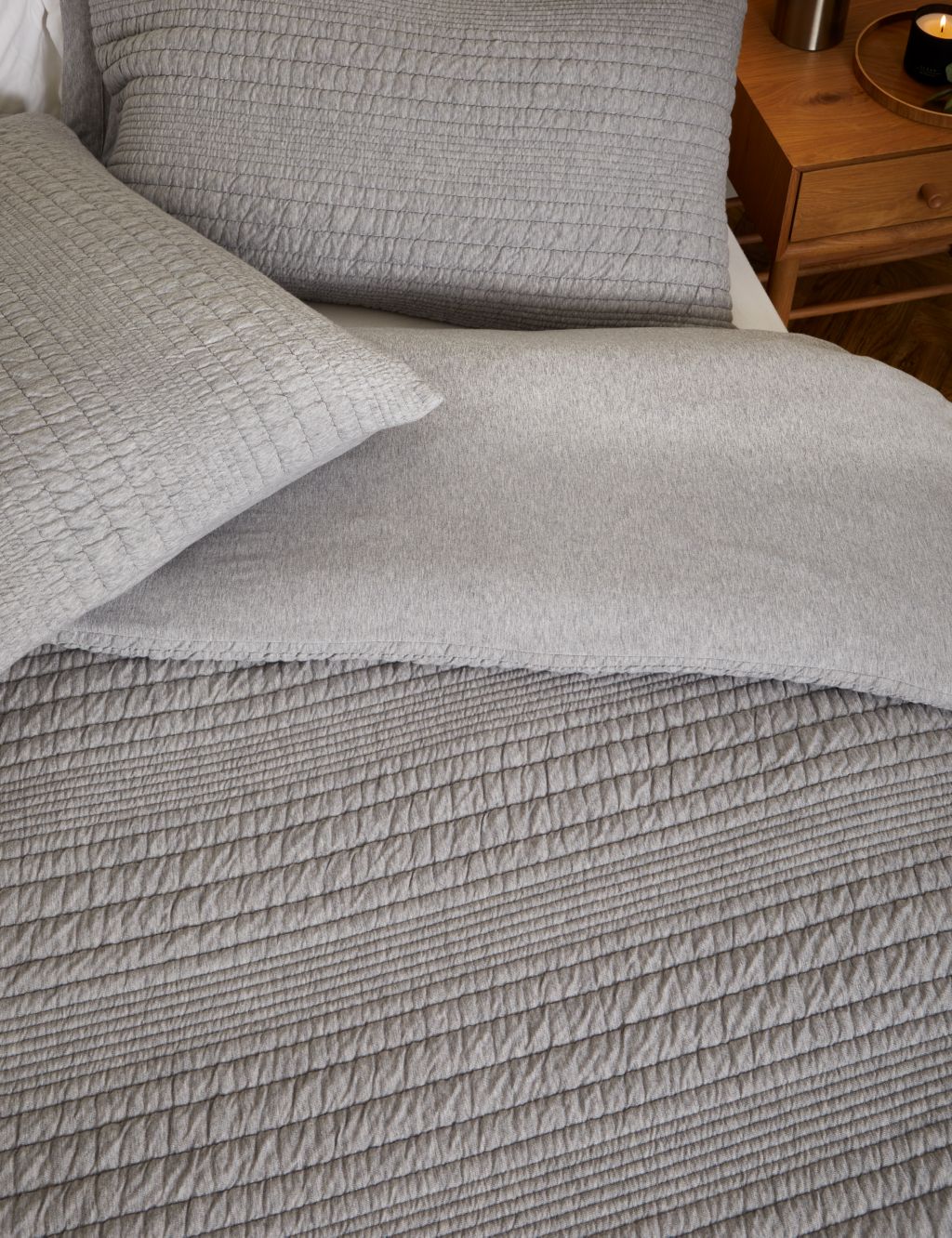 Brushed Cotton Jersey Matelassé Bedding Set image 3