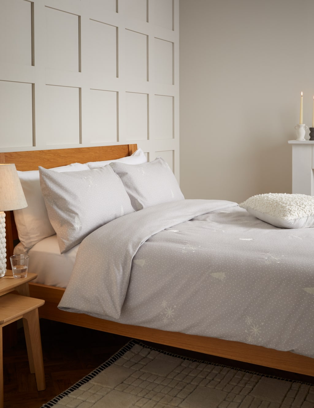 Pure Brushed Cotton Snowflake Embroidered Bedding Set image 1