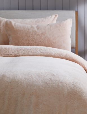 

M&S Collection Pack de 2 fundas de almohada polares con diseño de osito de peluche - Salmón, Salmón