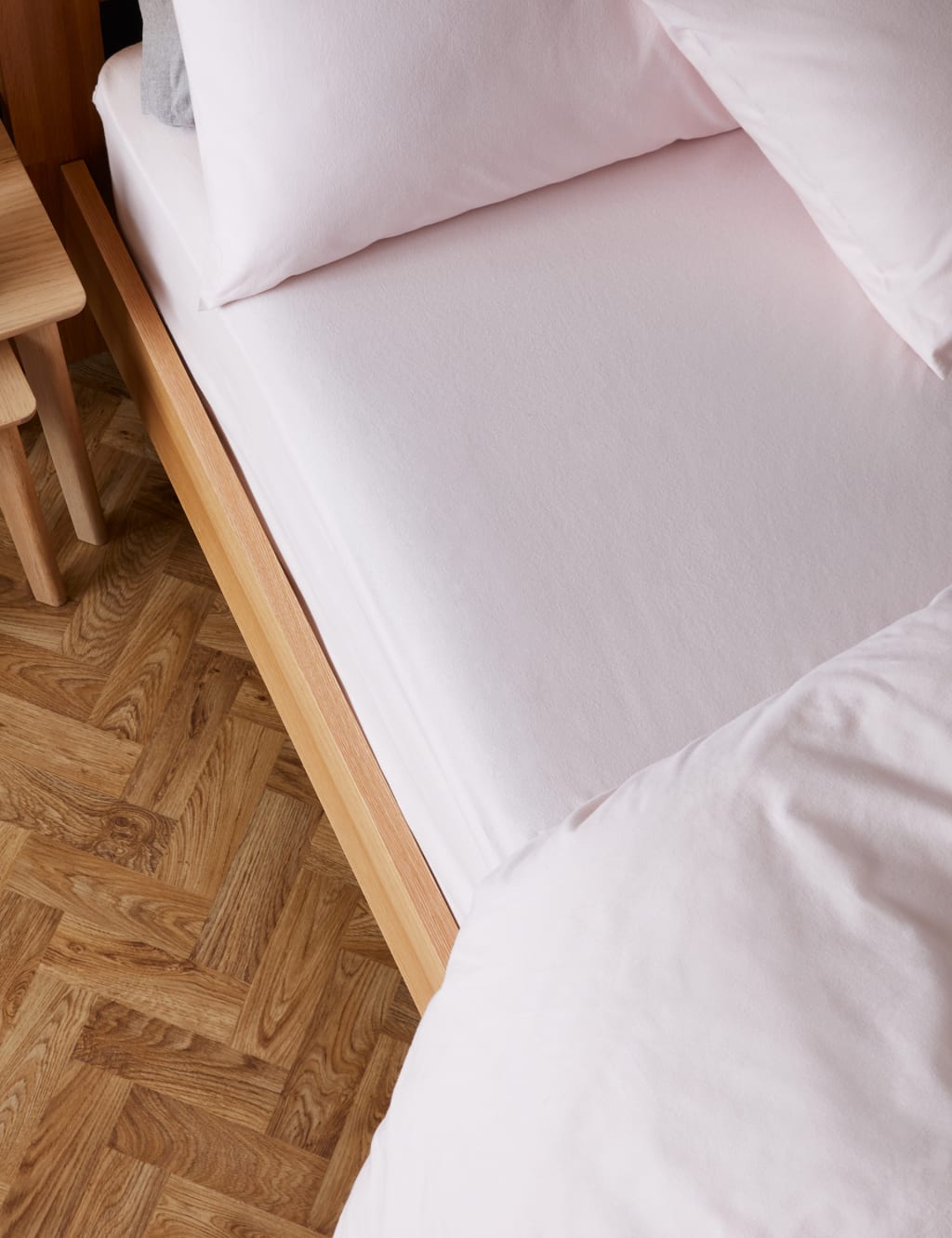 Pure Brushed Cotton Deep Fitted Sheet image 3