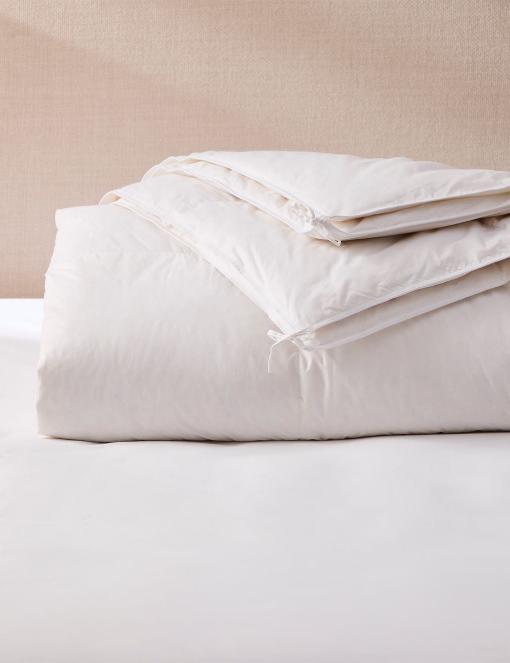 Duck Feather & Down 13.5 Tog All Season Duvet image 1