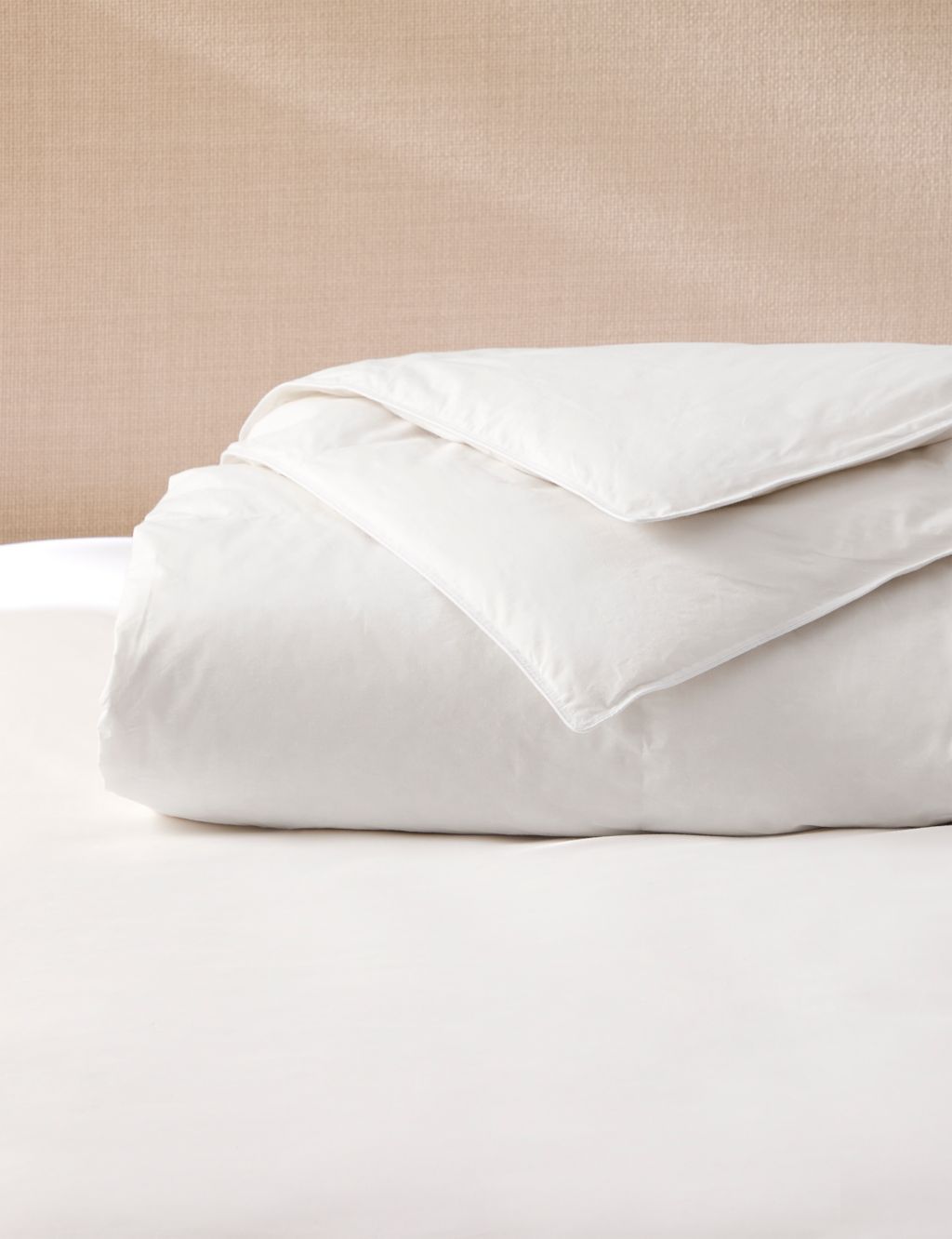 Duck Feather & Down 7.5 Tog Duvet image 1