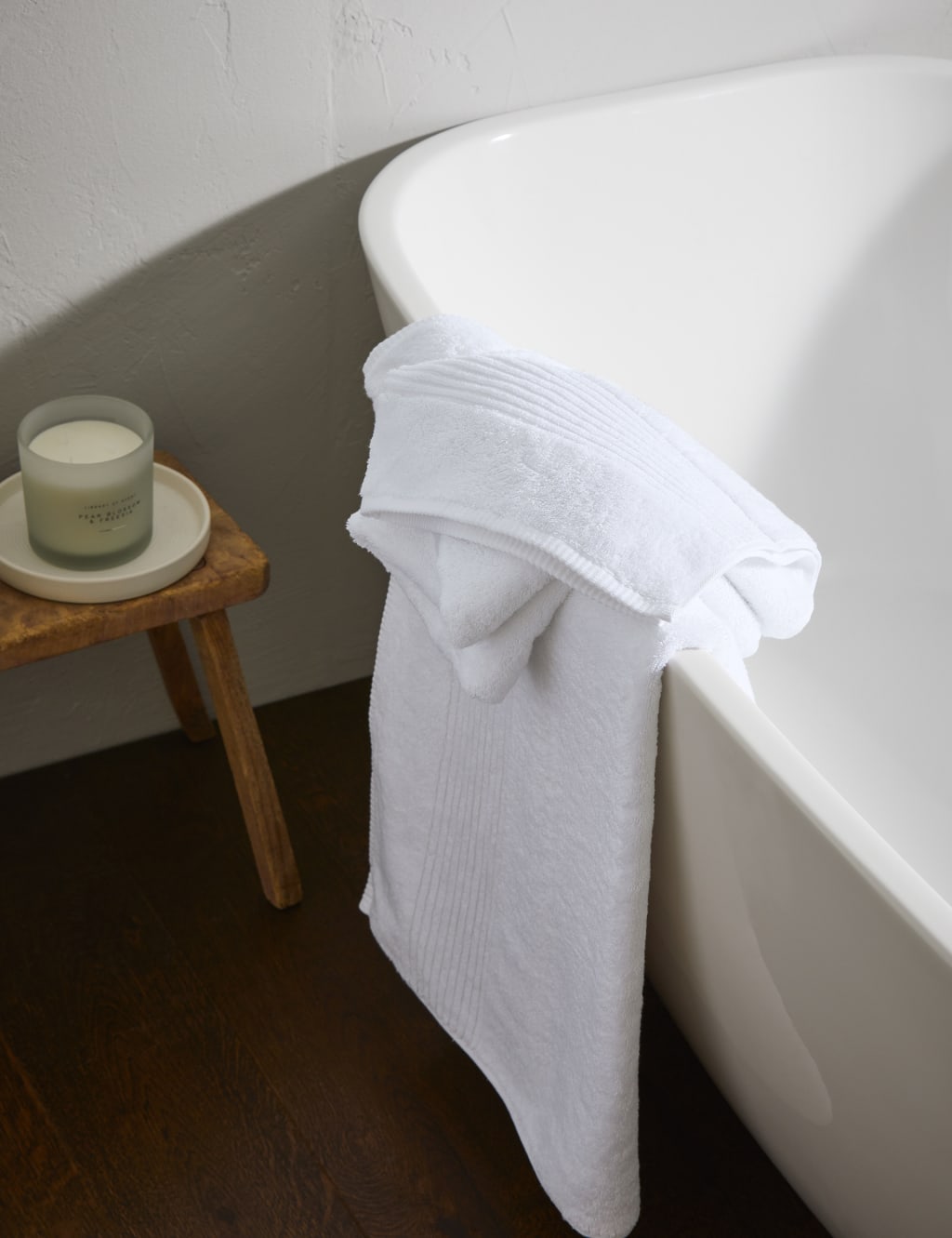 Egyptian Cotton Luxury Towel image 1