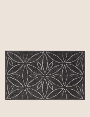 

M&S Collection Repeat Shimmer Quick Dry Bath Mat - Charcoal, Charcoal