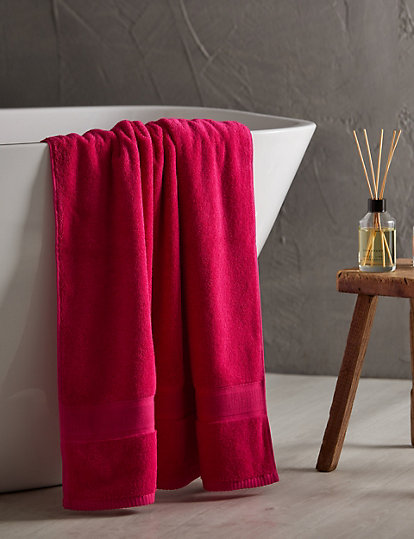 M&S Collection Super Soft Pure Cotton Antibacterial Towel - Guest - Raspberry, Raspberry
