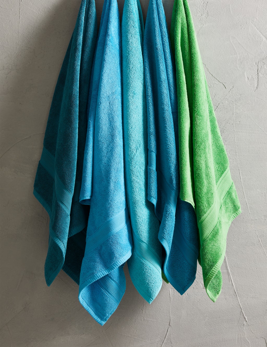 Page 3 Bathroom Towels M&S