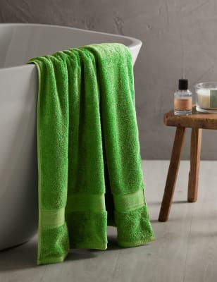 

M&S Collection Super Soft Pure Cotton Antibacterial Towel - Evergreen, Evergreen