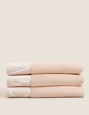 

Alphabet-Handtuch aus reiner Baumwolle - Blush, Blush