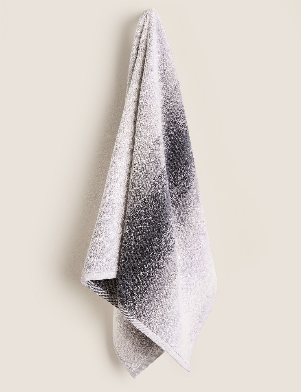 Pure Cotton Ombre Luxury Design Towel image 4