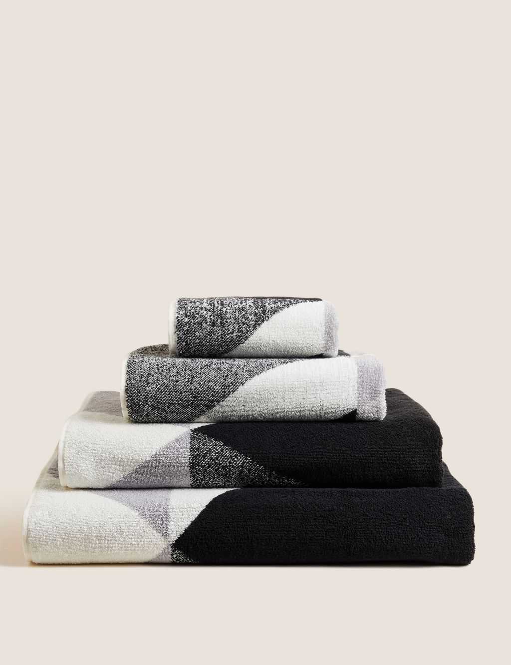 Pure Cotton Abstract Shapes Towel image 3