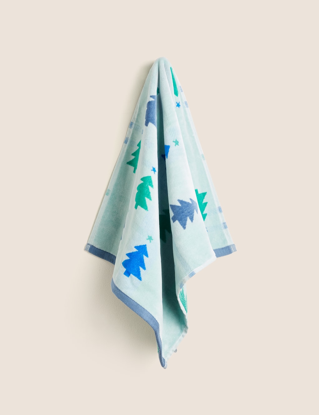 Pure Cotton Christmas Tree Towels image 4
