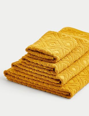 

M&S Collection Pure Cotton Geometric Towel - Ochre, Ochre