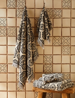 

M&S X Fired Earth Casablanca Collection Habous Diamond Towel - Charcoal, Charcoal