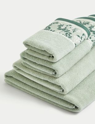 M&S Pure Cotton Woven Floral Towel - BATH - Forest Green, Forest Green