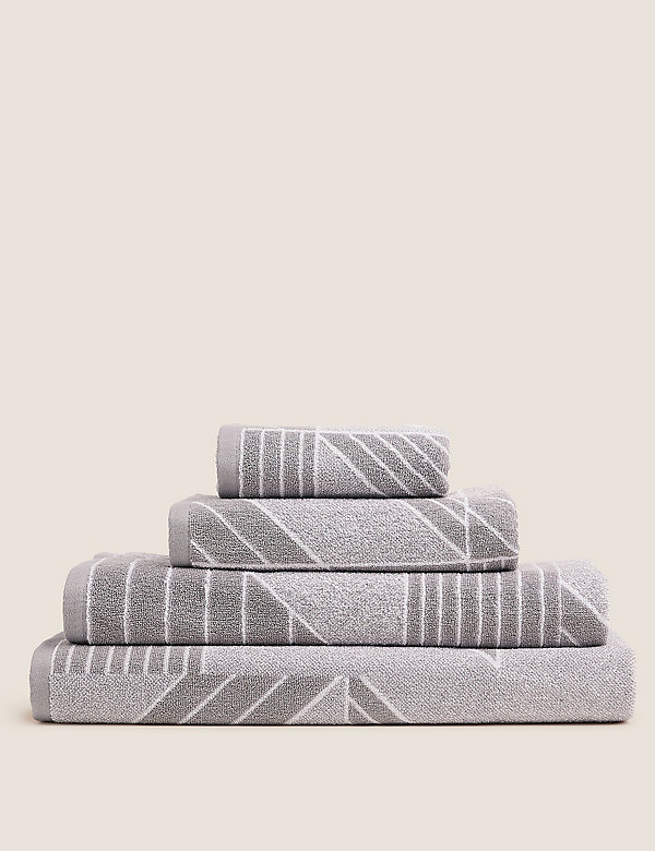 Pure Cotton Geometric Print Towel