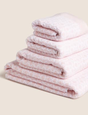 

M&S Collection Pure Cotton Repeat Links Towel - Pink Mix, Pink Mix