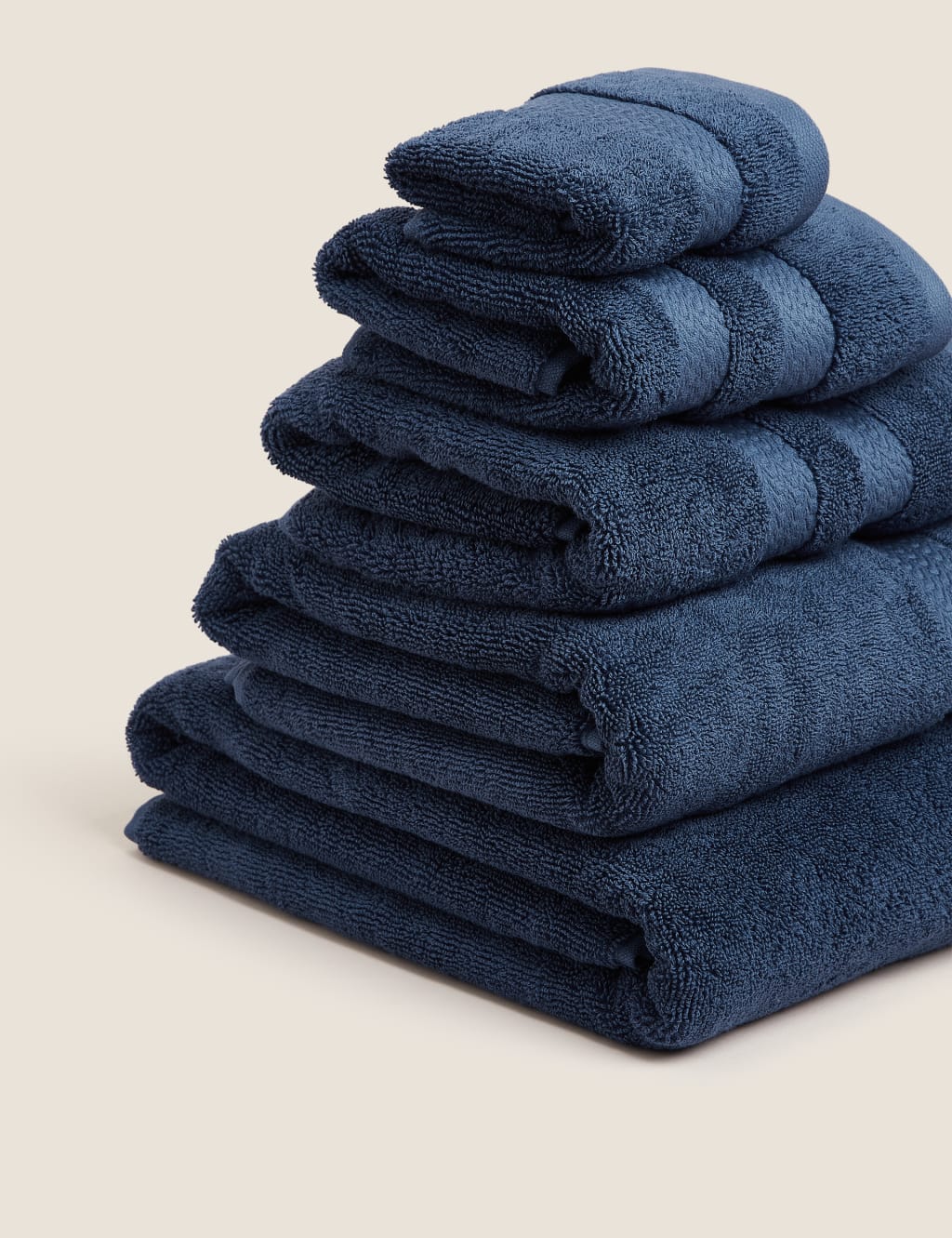 Autograph Hotel Ultimate Retreat Towel image 3