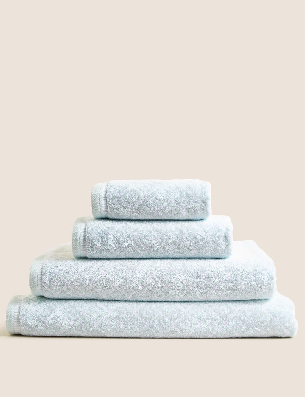 Super Soft Pure Cotton Geometric Towel image 2