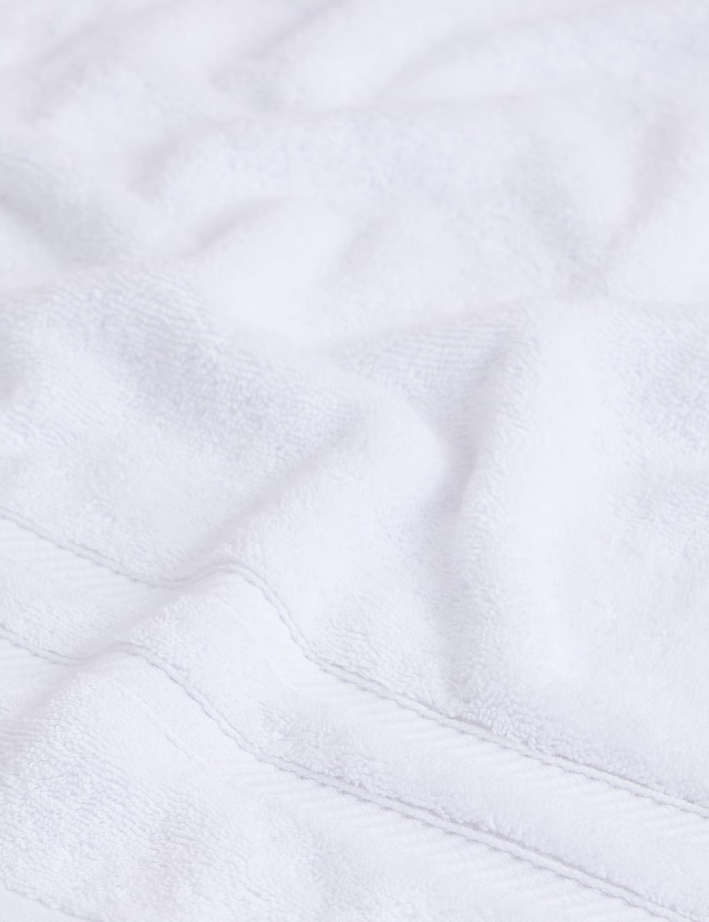 Ultra Deluxe Cotton Rich Towel with Lyocell image 5