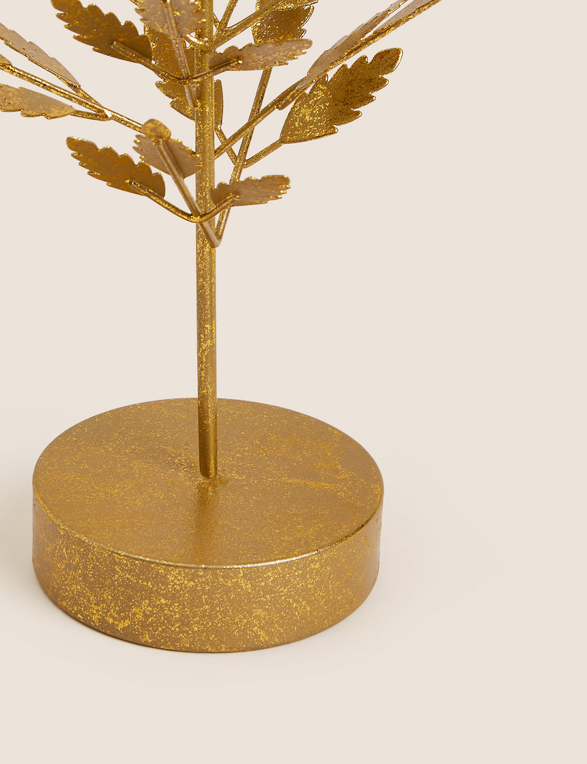 Gold Wire Leaf Tree Decoration