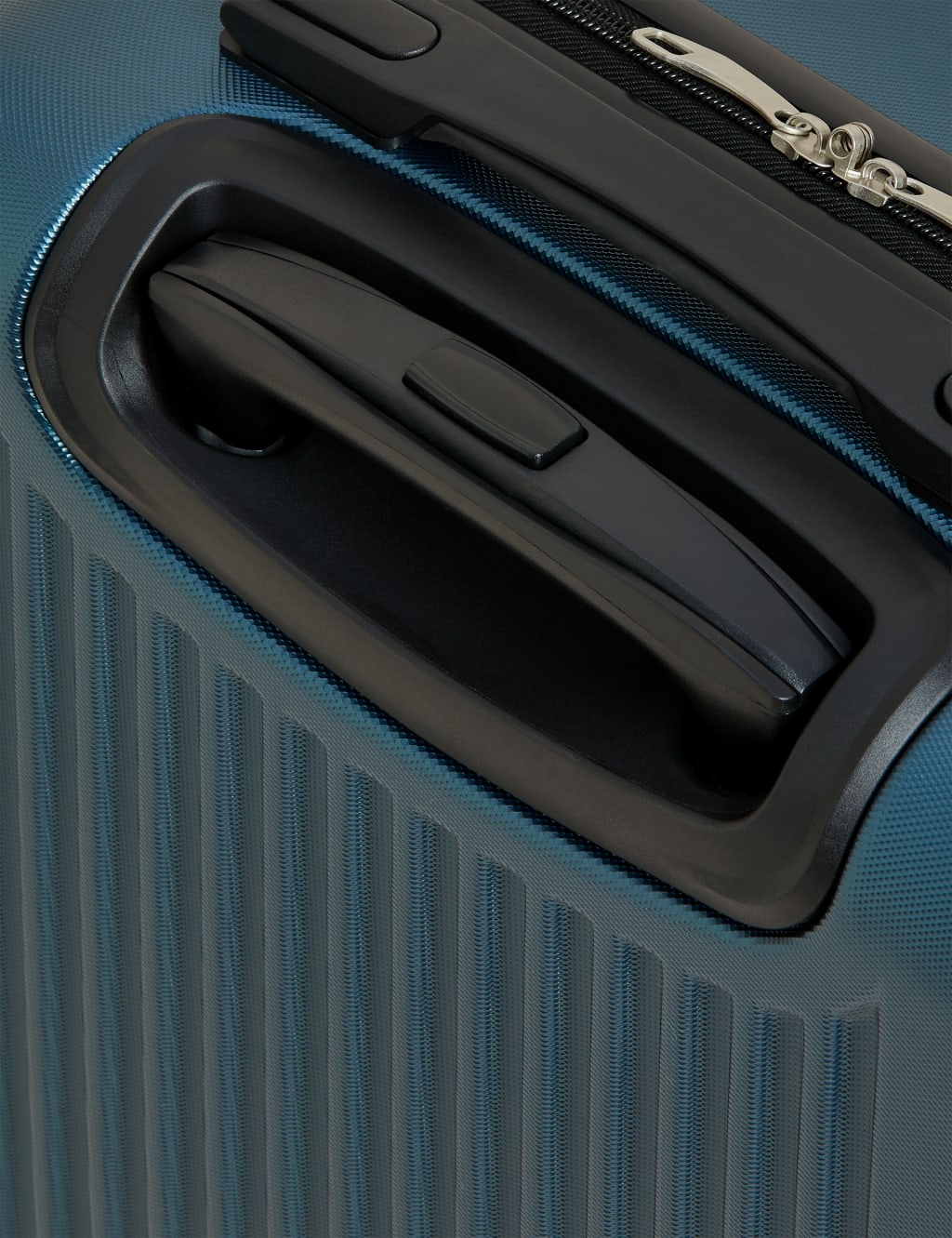 Vienna 4 Wheel Hard Shell Cabin Suitcase image 3