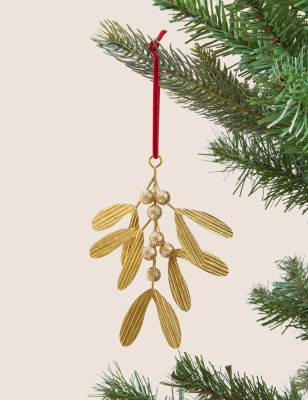 

M&S Collection Gold Hanging Mistletoe Decoration, Gold