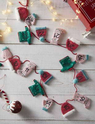 

Felt Hanging Advent Calendar - Red, Red