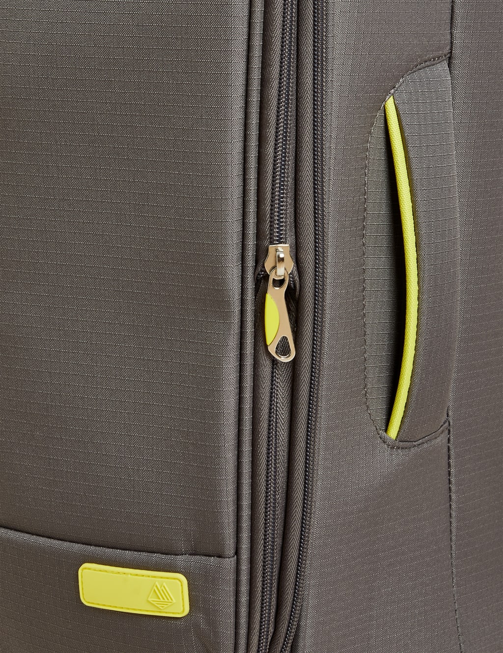 Seville 4 Wheel Soft Cabin Suitcase image 4