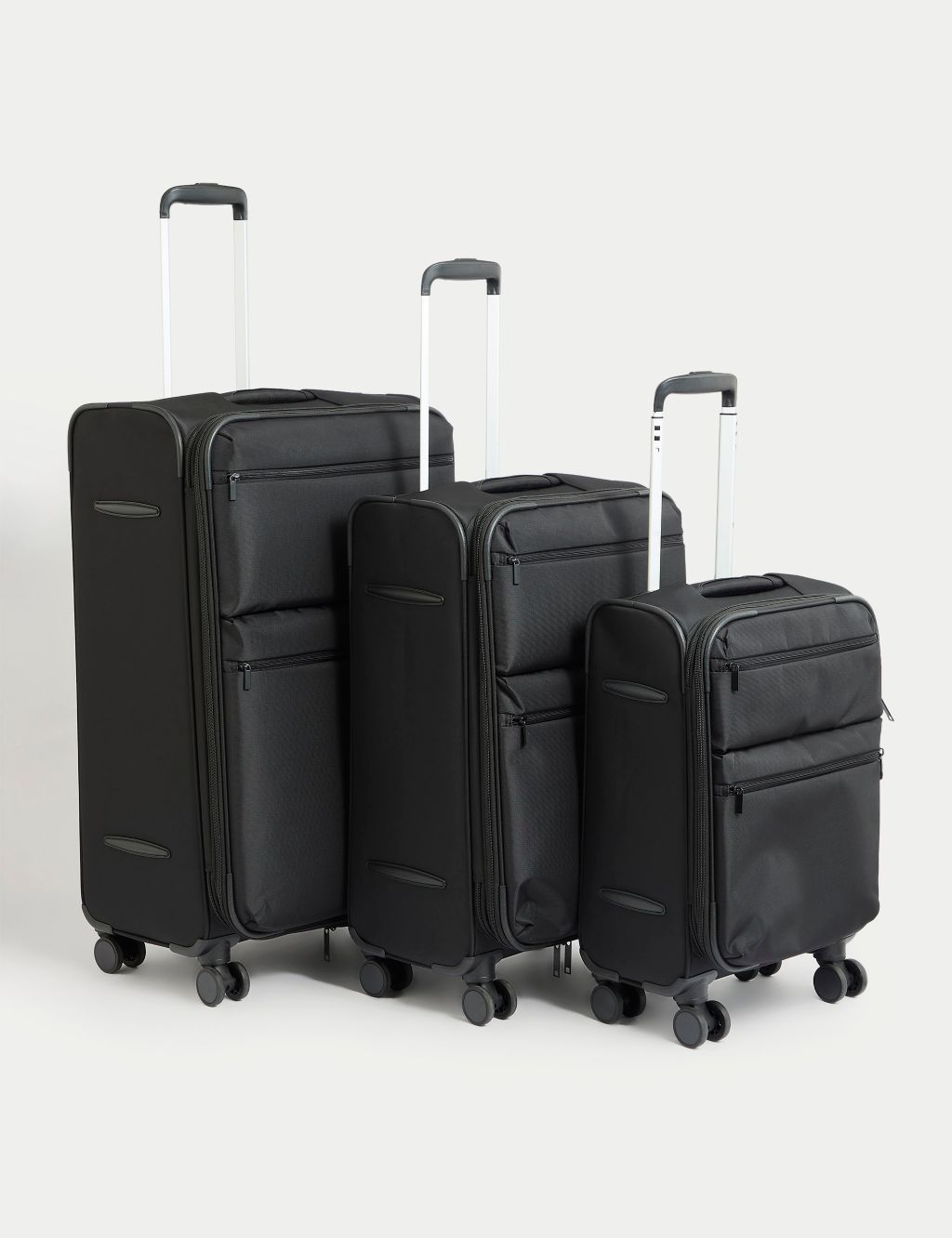 Set of 3 Montreal 4 Wheel Soft Suitcases