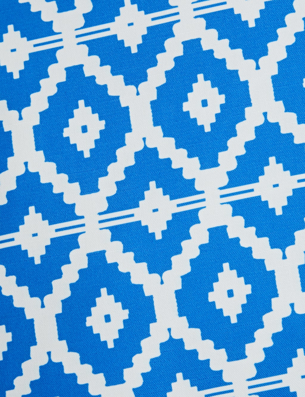 Set of 2 Geometric Outdoor Cushions image 3