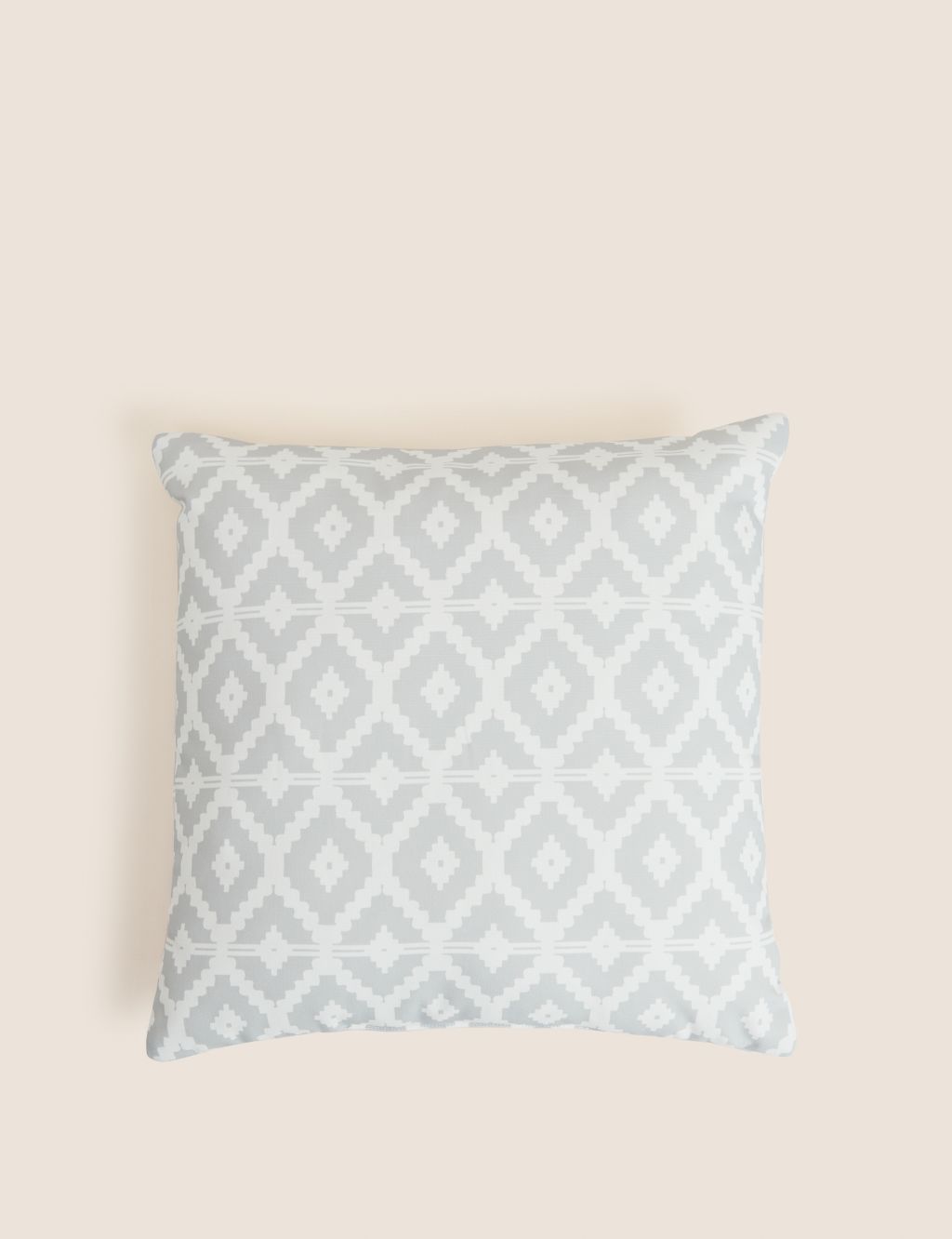 Set of 2 Geometric Outdoor Cushions image 1