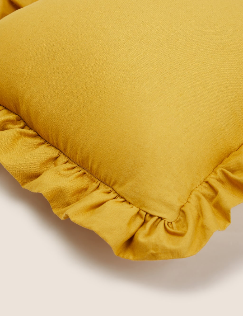 Cotton with Linen Frilled Cushion image 4